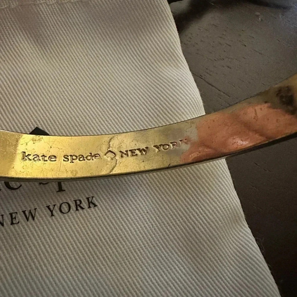 GUC  Kate Spade bangle bracelet - Picture 7 of 7